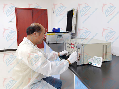 光學(xué)儀器校準(zhǔn)圖片 光學(xué)儀器校準(zhǔn)圖片