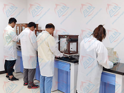 ���W�x���z���DƬ