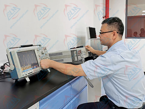 無線電儀器計量圖片 無線電儀器計量圖片