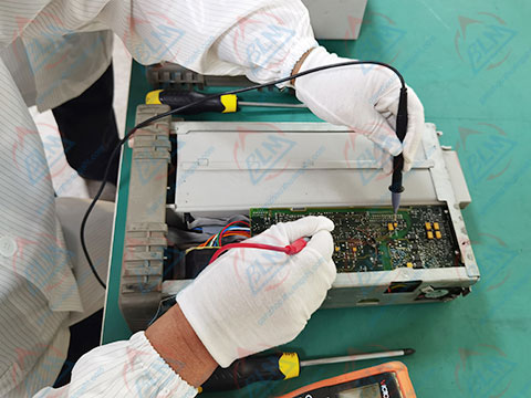 ������FLUKE�x���S�ވDƬ