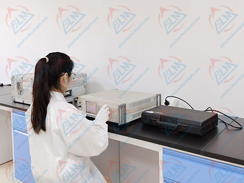 無(wú)線電儀器校準(zhǔn)實(shí)驗(yàn)室圖片 無(wú)線電儀器校準(zhǔn)實(shí)驗(yàn)室圖片