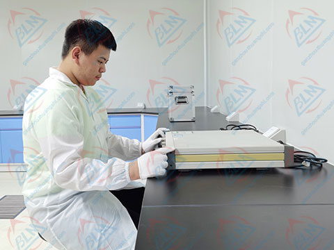 無(wú)線電儀器校準(zhǔn)實(shí)驗(yàn)室圖片 無(wú)線電儀器校準(zhǔn)實(shí)驗(yàn)室圖片